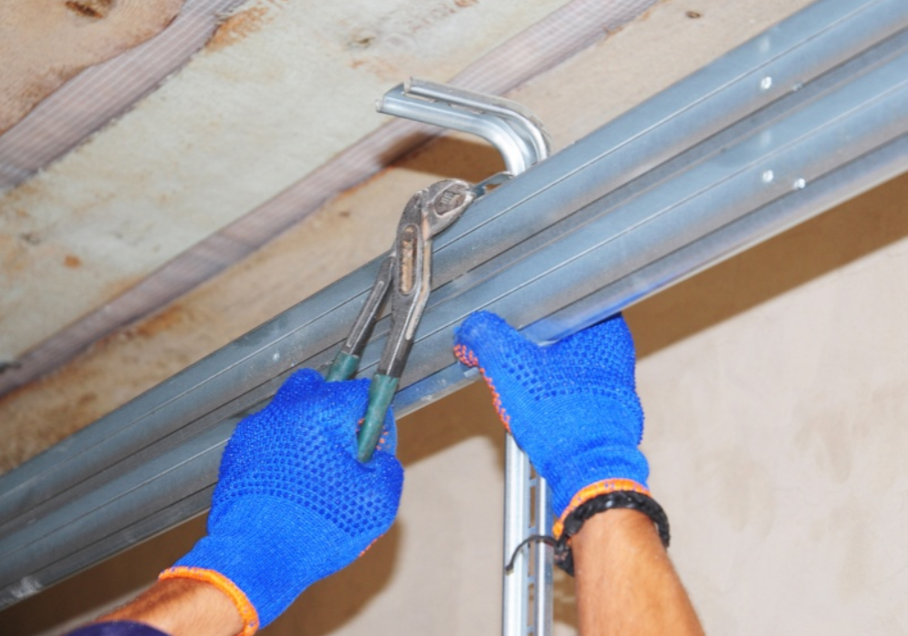 Off-Track Garage Door Realignment Royal Palm Beach